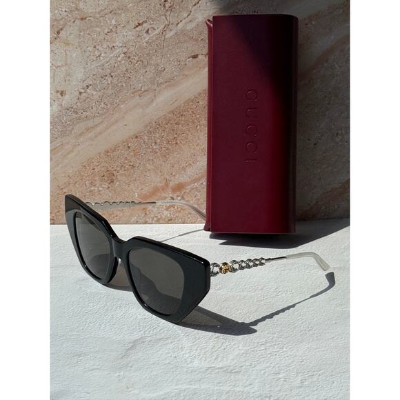 NEW Gucci GG0641S Black Crystal Cat Eye Sunglasses $695 main image 5